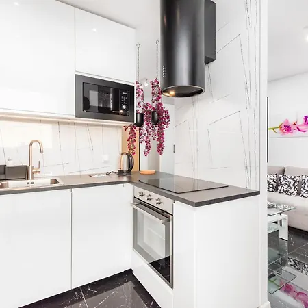 Appartamento Wiktoryn 6a By Homeprime *